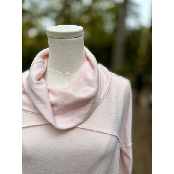 We The Free Cozy Time Light Pink Funnel Neck Pullover Sweatshirt XS Relaxed - Picture 5 of 9